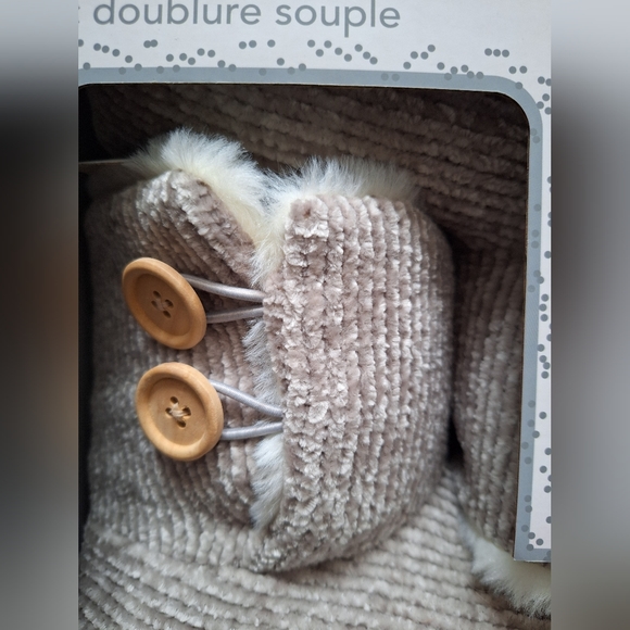 Bootie Slippers - Picture 5 of 8